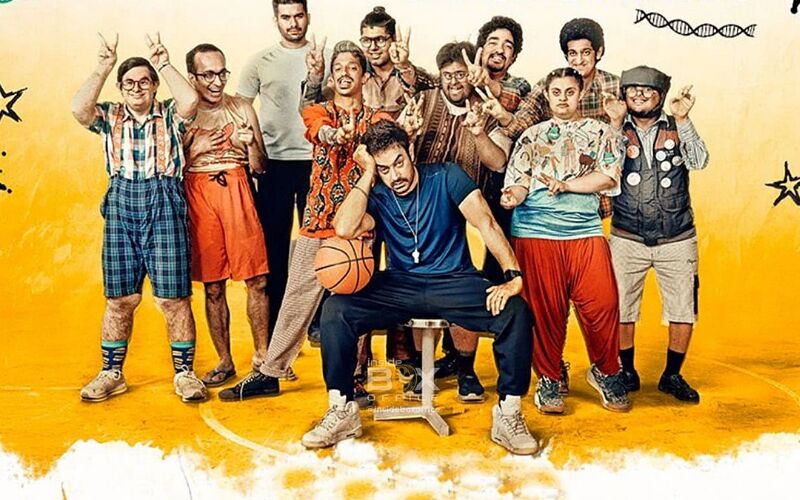 Aamir Khan Along With Sitaare Zameen Par Cast Surprise Fans With a Special Theatre Visit!